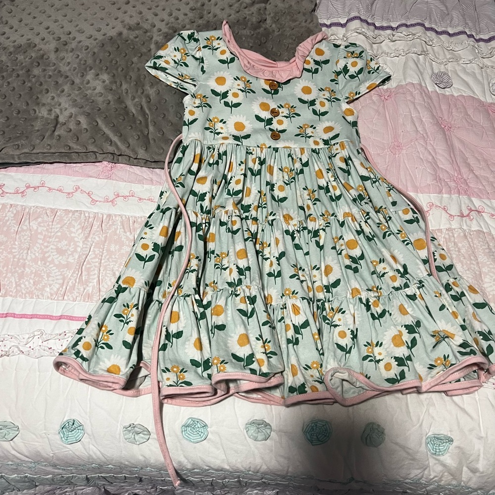 Sweet honey size 6 dress